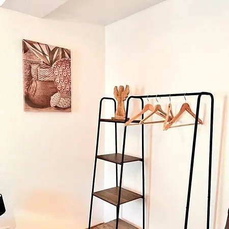 Maison Avec Terrasse Cosy, 2 Chambres, Wifi, Parking Villa